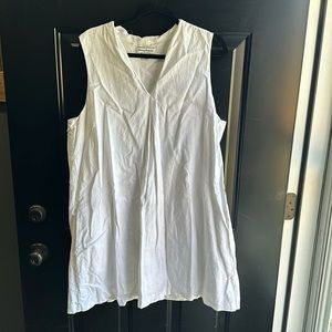 Tommy Bahama, woman’s XL casual summer dress. Never worn
